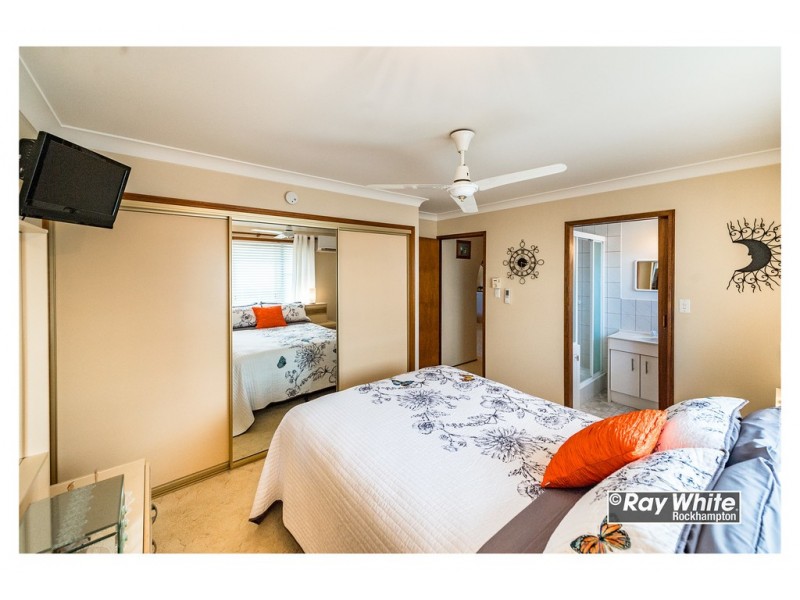 37 Watts Road, Gracemere QLD 4702