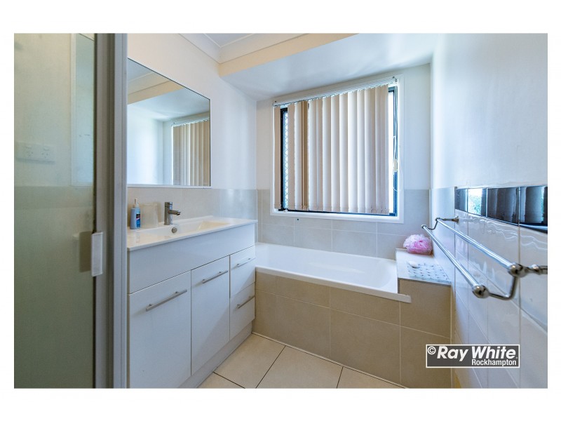 65 Edington Street, Berserker QLD 4701