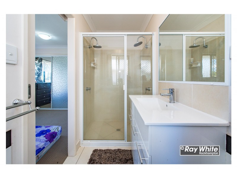 65 Edington Street, Berserker QLD 4701