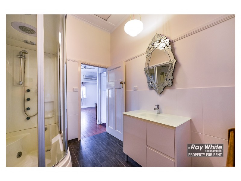 71 Albert Street, The Range QLD 4700
