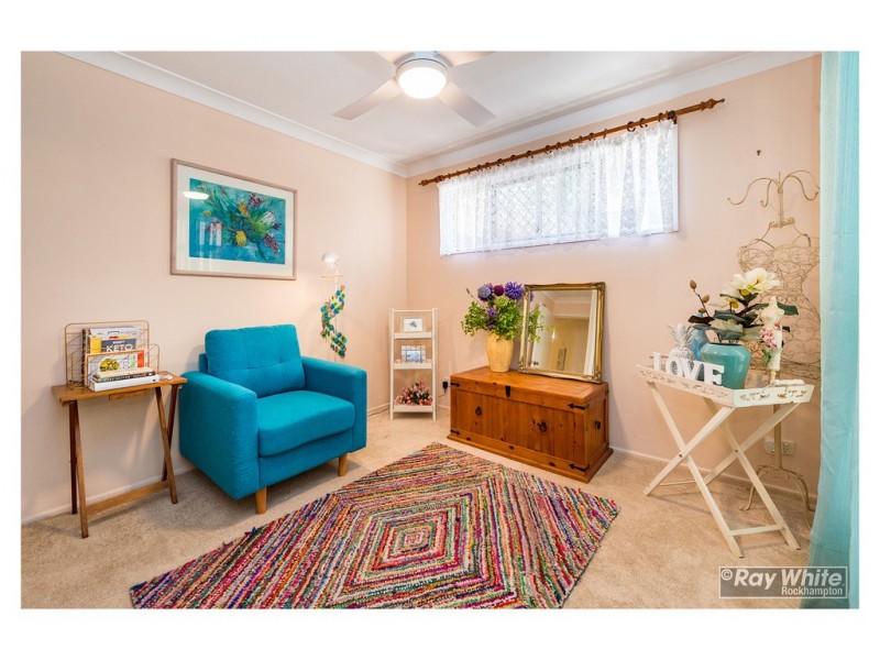 24 Rhys Avenue, The Caves QLD 4702