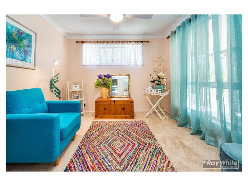 24 Rhys Avenue, The Caves QLD 4702