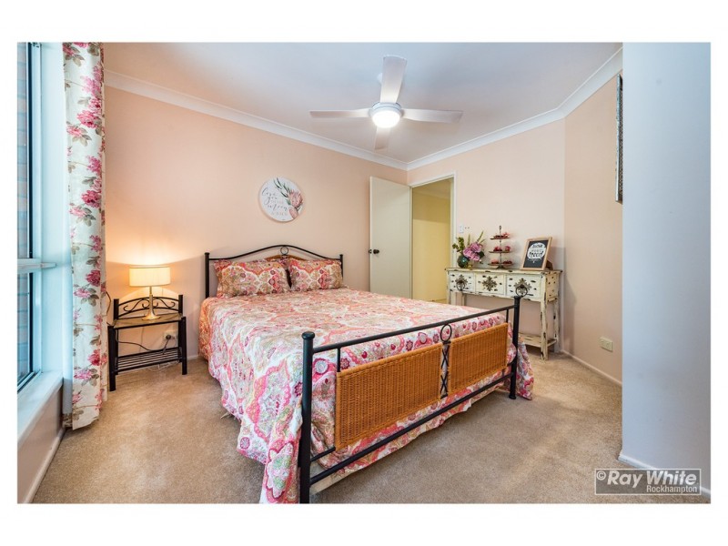 24 Rhys Avenue, The Caves QLD 4702