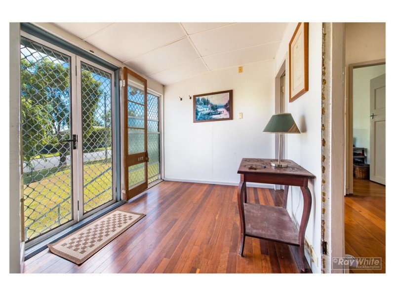 127 Edington Street, Berserker QLD 4701