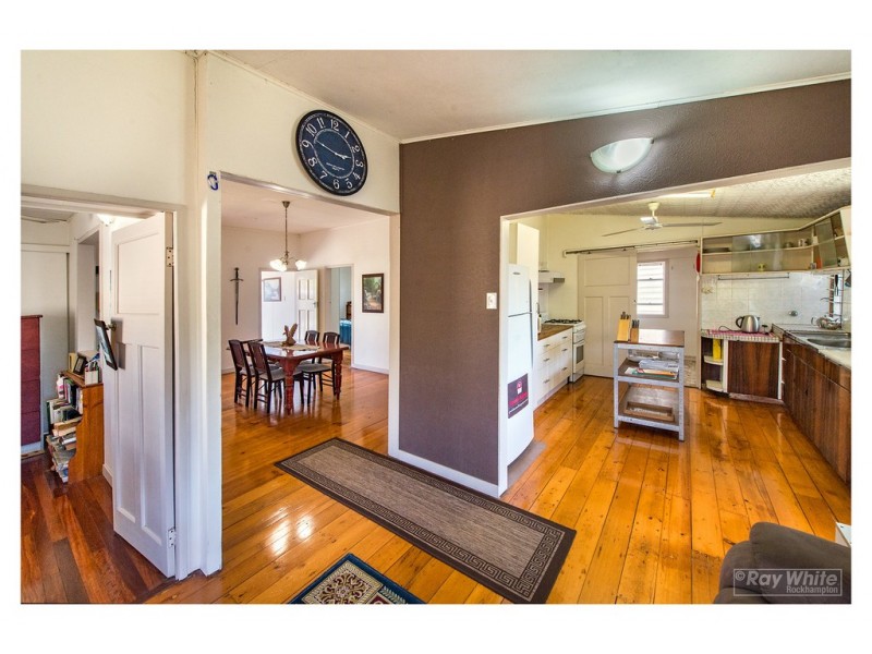 127 Edington Street, Berserker QLD 4701