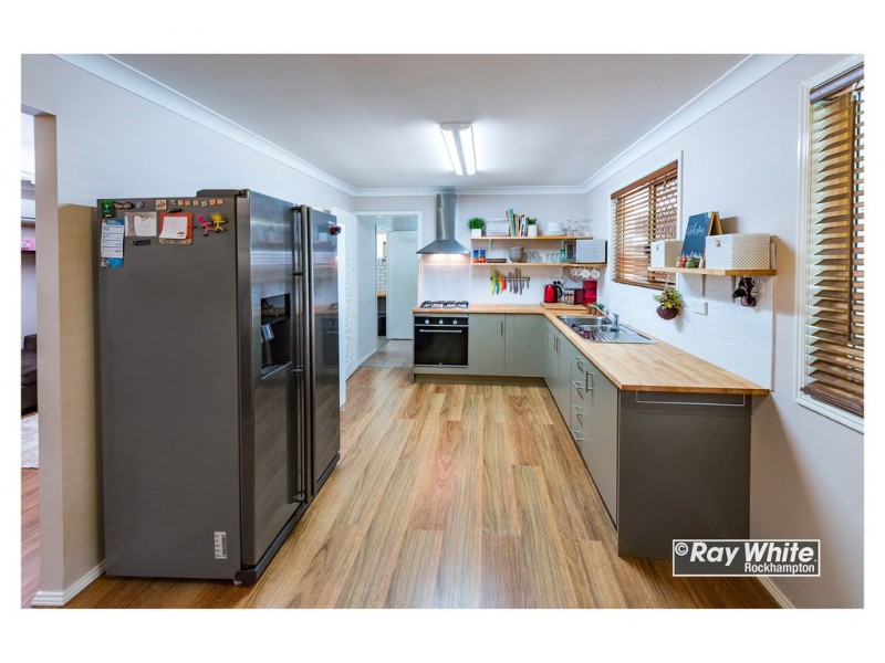 17 Meilland Street, Parkhurst QLD 4702
