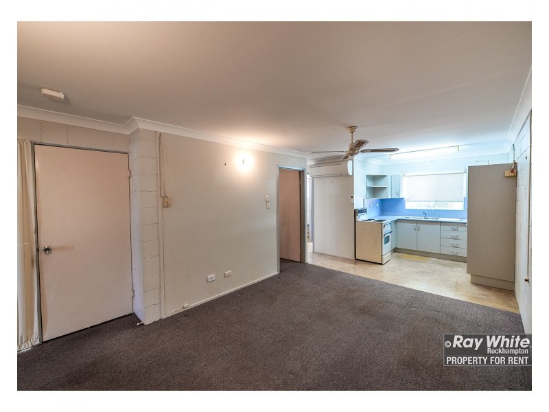 1/71 Medcraf Street, Park Avenue QLD 4701