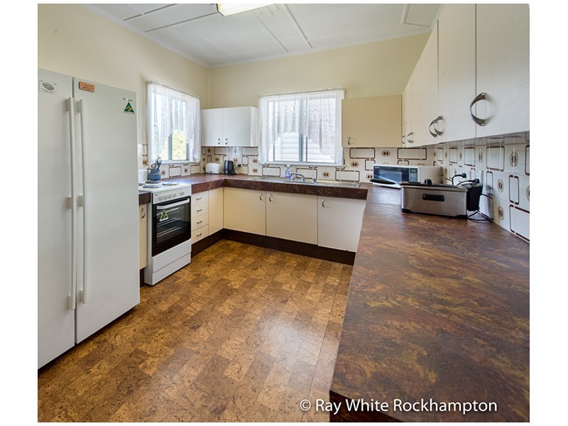 121 Wandal Road, Wandal QLD 4700