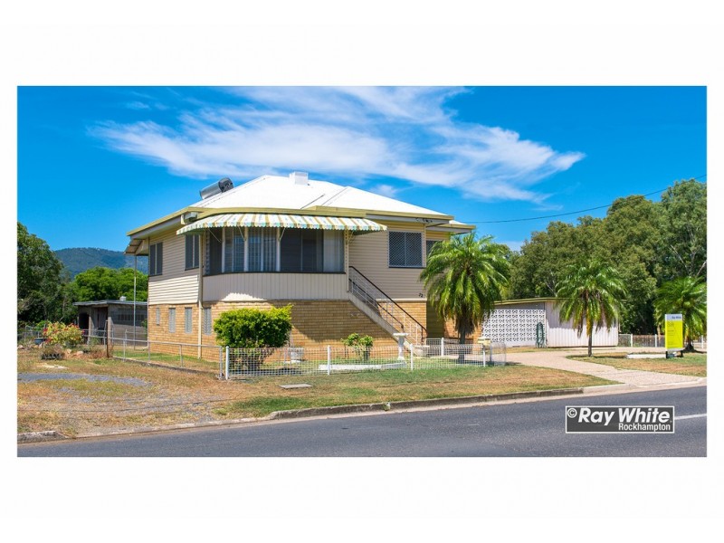 70 Knight Street, Park Avenue QLD 4701
