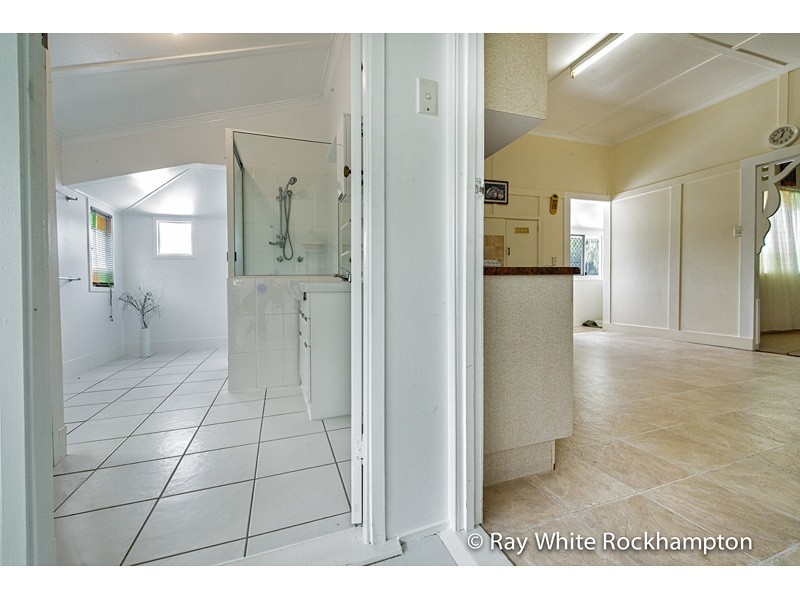 162 Glenmore Road, Park Avenue QLD 4701