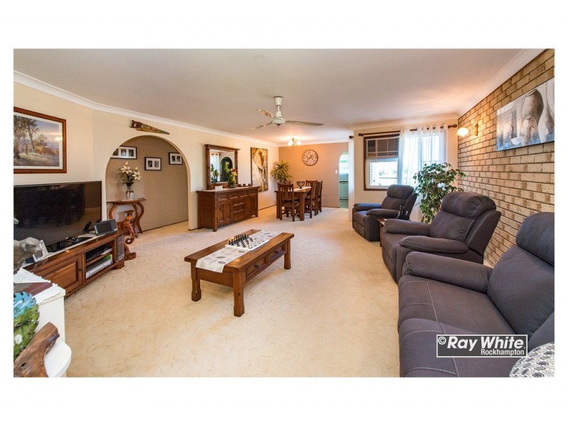 37 Watts Road, Gracemere QLD 4702