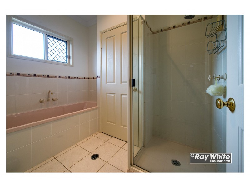 4 Kendall Court, Rockyview QLD 4701