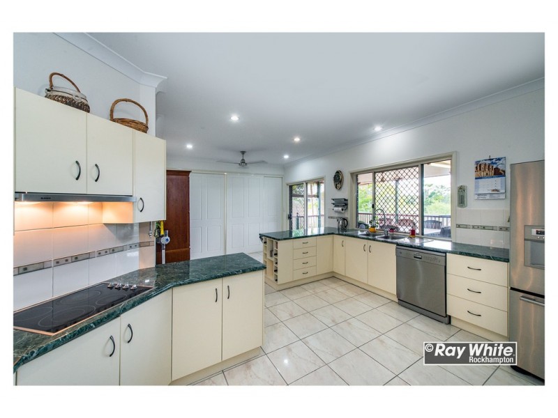 4 Kendall Court, Rockyview QLD 4701