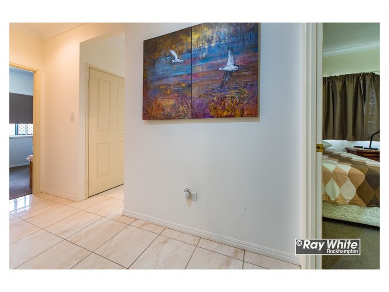 4 Kendall Court, Rockyview QLD 4701