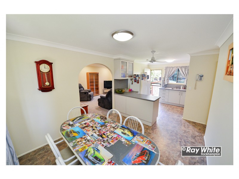 10 Mcilwraith Street, Kawana QLD 4701