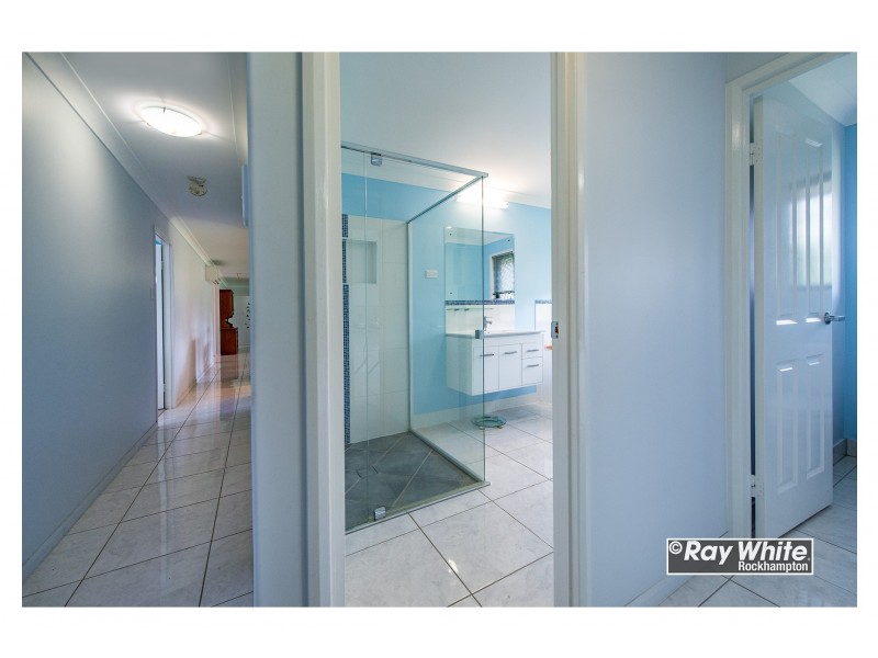 49 Anderson Road, Alton Downs QLD 4702