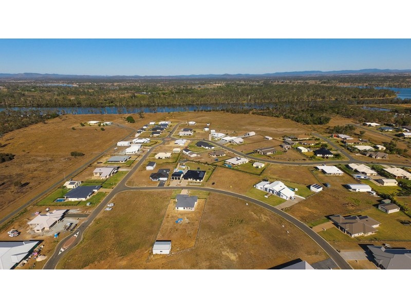 27 (Lot 112) Tomtit Avenue, Parkhurst QLD 4702