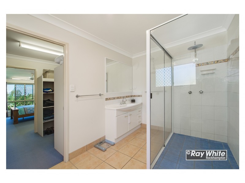 54 Schlencker Drive, Glenlee QLD 4711