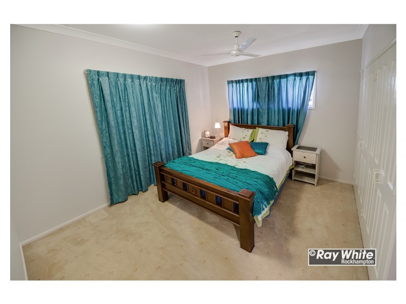 40 Angela Road, Rockyview QLD 4701