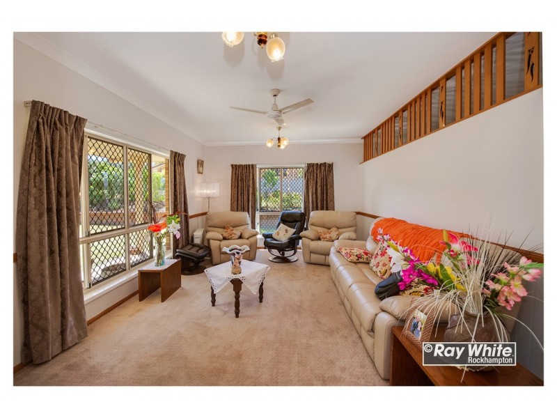 40 Angela Road, Rockyview QLD 4701