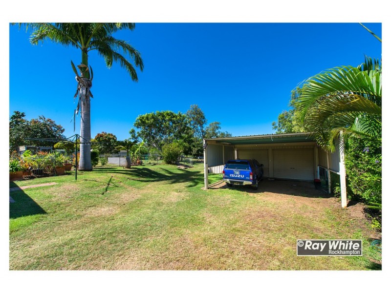 40 Angela Road, Rockyview QLD 4701