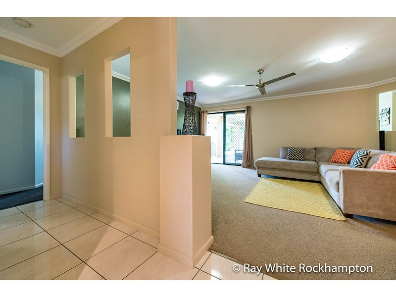 15 Jolinda Way, Rockyview QLD 4701