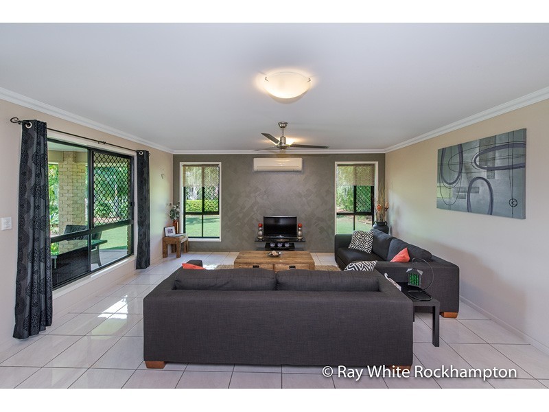 15 Jolinda Way, Rockyview QLD 4701