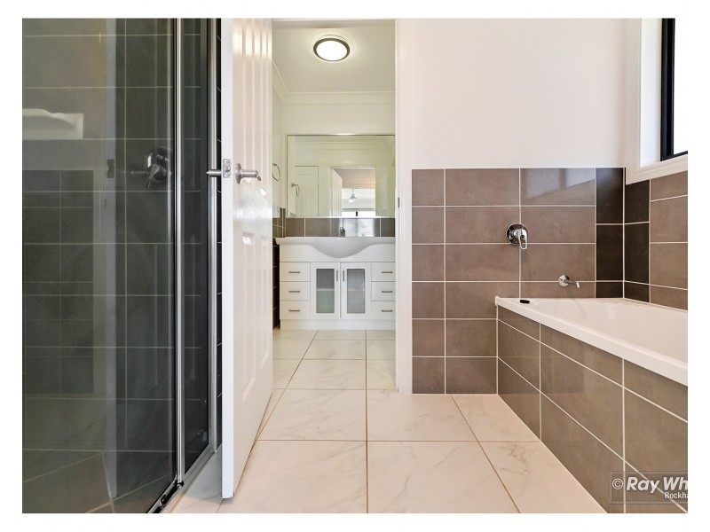 17 Jardine Court, Gracemere QLD 4702