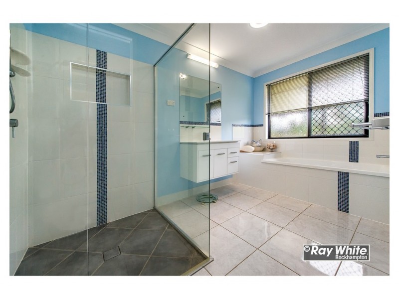 49 Anderson Road, Alton Downs QLD 4702