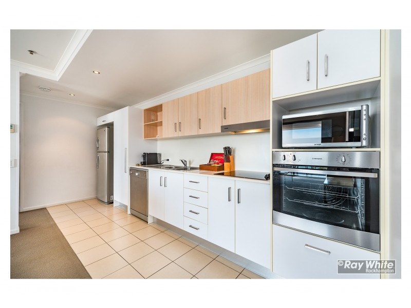 1102/102-108 Victoria Parade, Rockhampton City QLD 4700