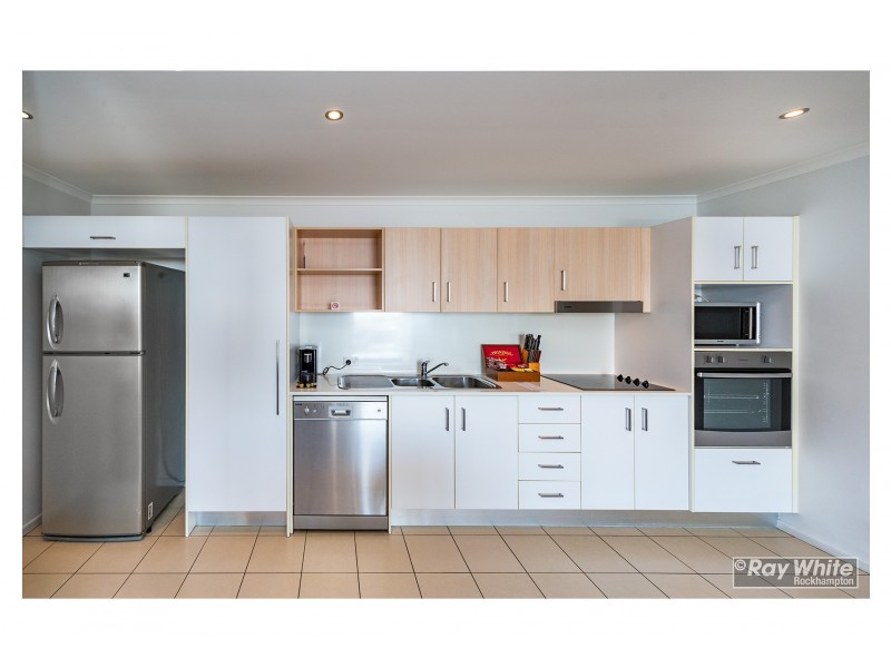 1102/102-108 Victoria Parade, Rockhampton City QLD 4700