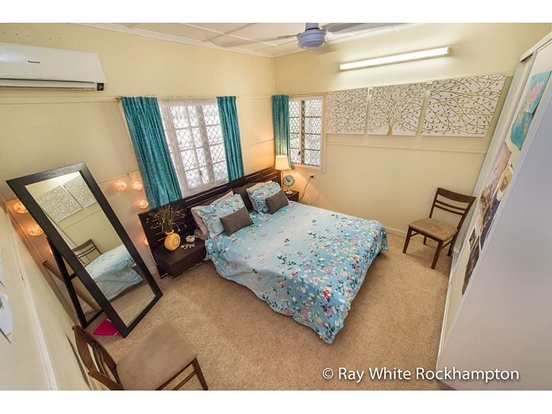 8 Wilmington Street, Kawana QLD 4701