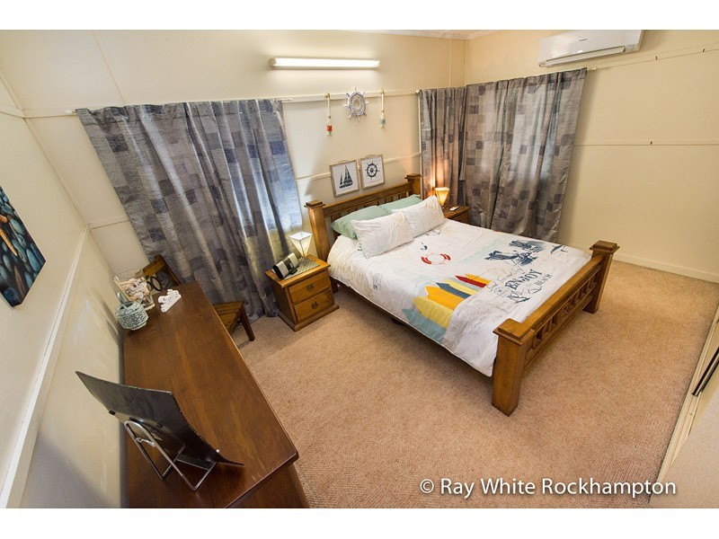 8 Wilmington Street, Kawana QLD 4701