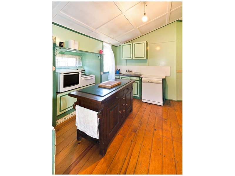 173 Peter Street, Berserker QLD 4701