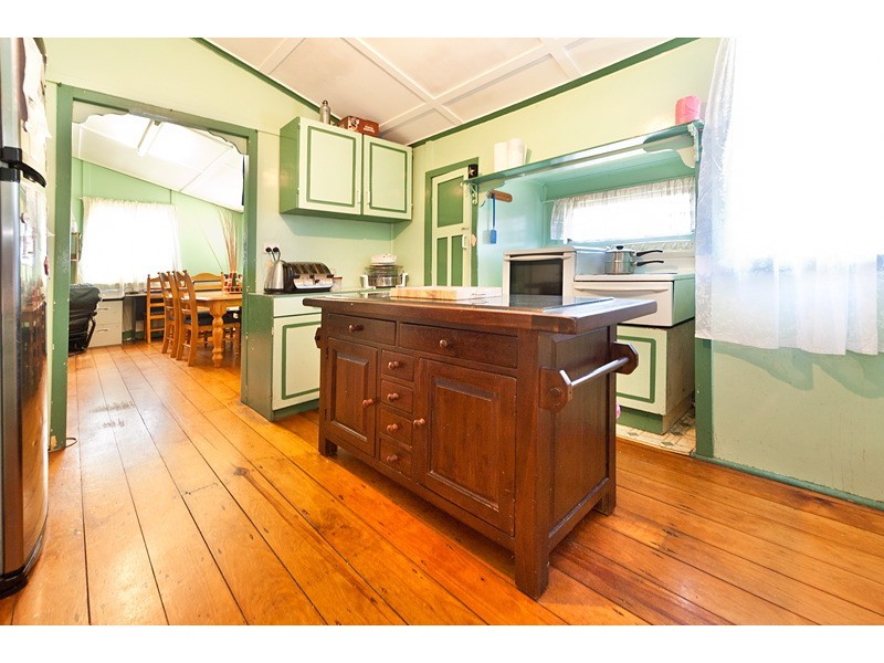 173 Peter Street, Berserker QLD 4701