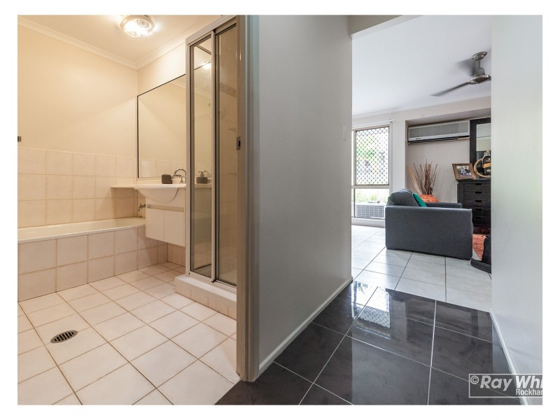3 Blue Gum Terrace, Frenchville QLD 4701
