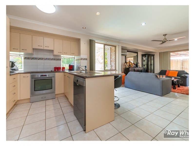 3 Blue Gum Terrace, Frenchville QLD 4701