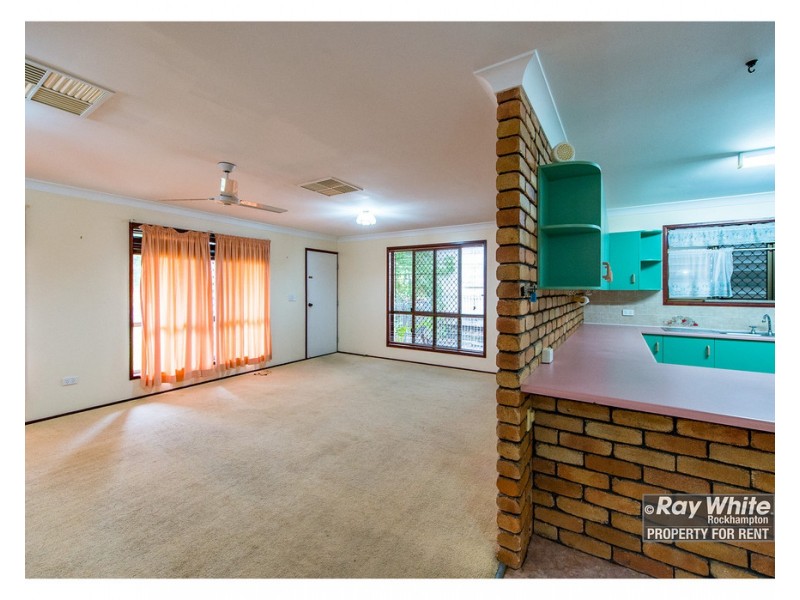 4 Labanka Close, Frenchville QLD 4701