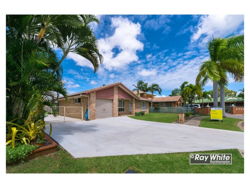 7 Kawana Close, Kawana QLD 4701