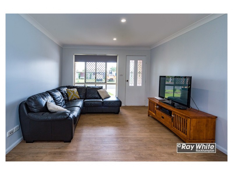 7 Kawana Close, Kawana QLD 4701