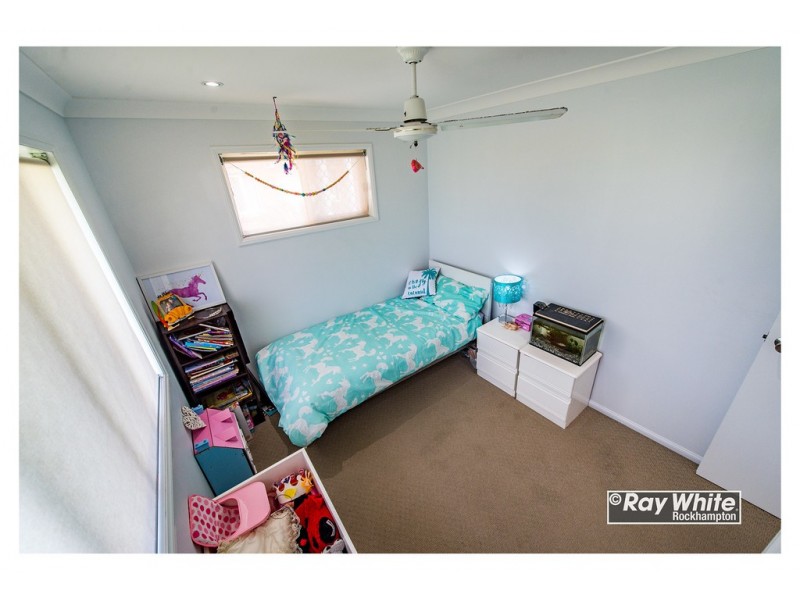 7 Kawana Close, Kawana QLD 4701