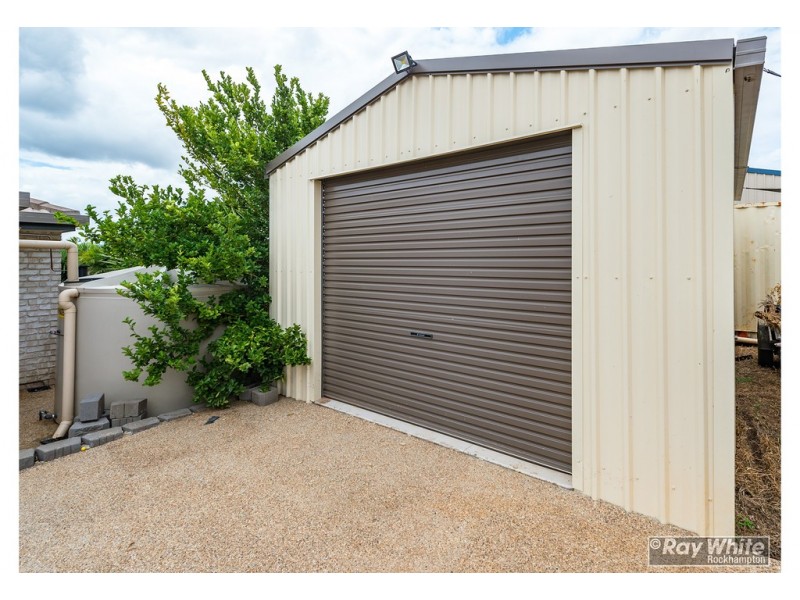 11 Brady Place, Gracemere QLD 4702