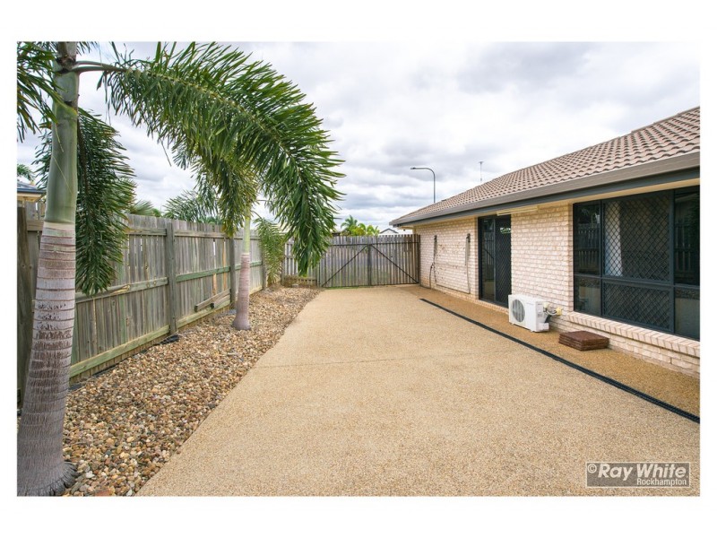 11 Brady Place, Gracemere QLD 4702