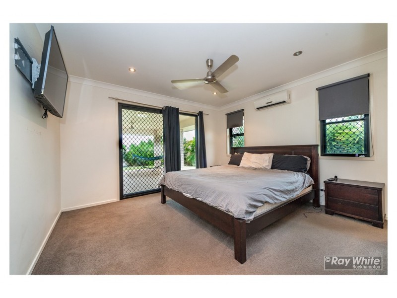 11 Brady Place, Gracemere QLD 4702