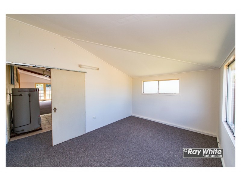 304 Kirby Street, Koongal QLD 4701