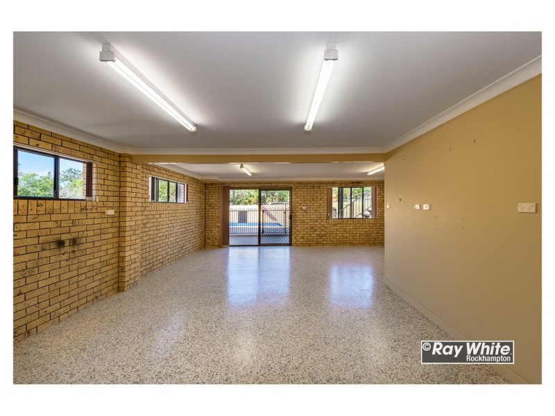 32 Emmerson Drive, Glenlee QLD 4711
