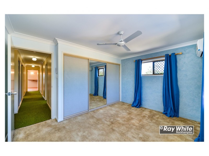 32 Emmerson Drive, Glenlee QLD 4711