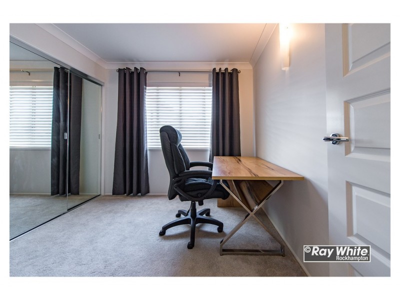 27 Pillich Street, Kawana QLD 4701