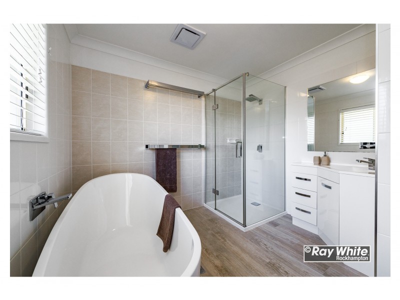 27 Pillich Street, Kawana QLD 4701