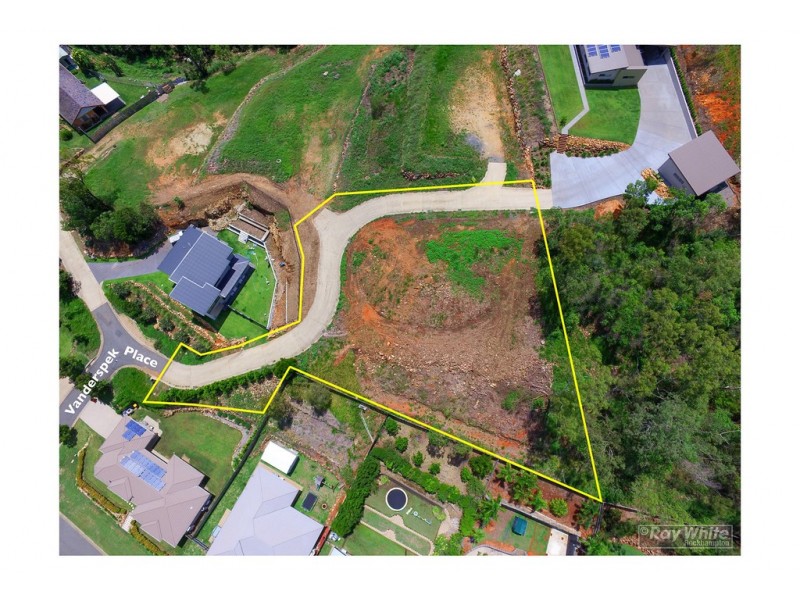 4 Vanderspek Place, Frenchville QLD 4701